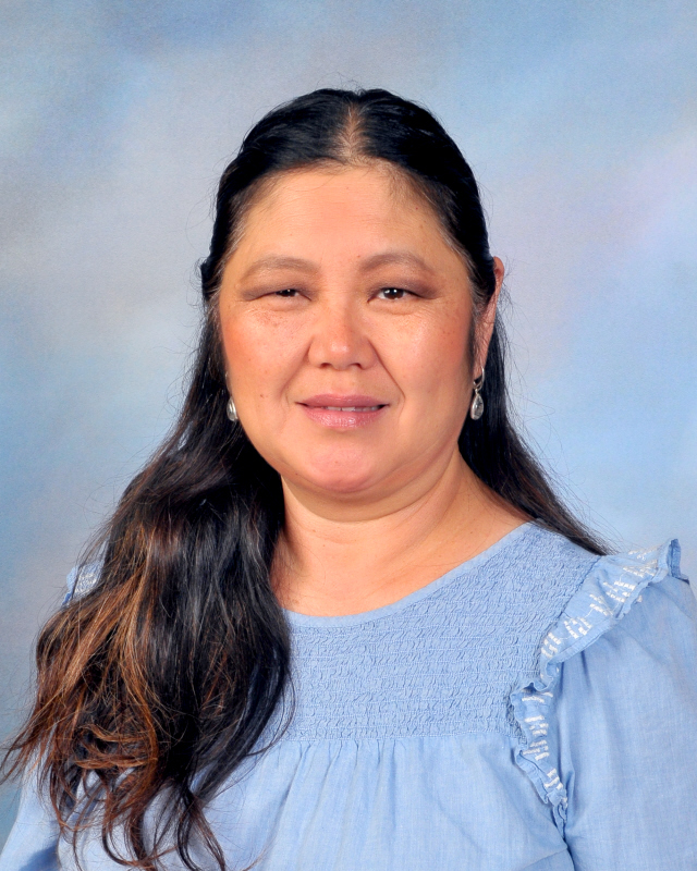 Instructional Aide Sixth Grade